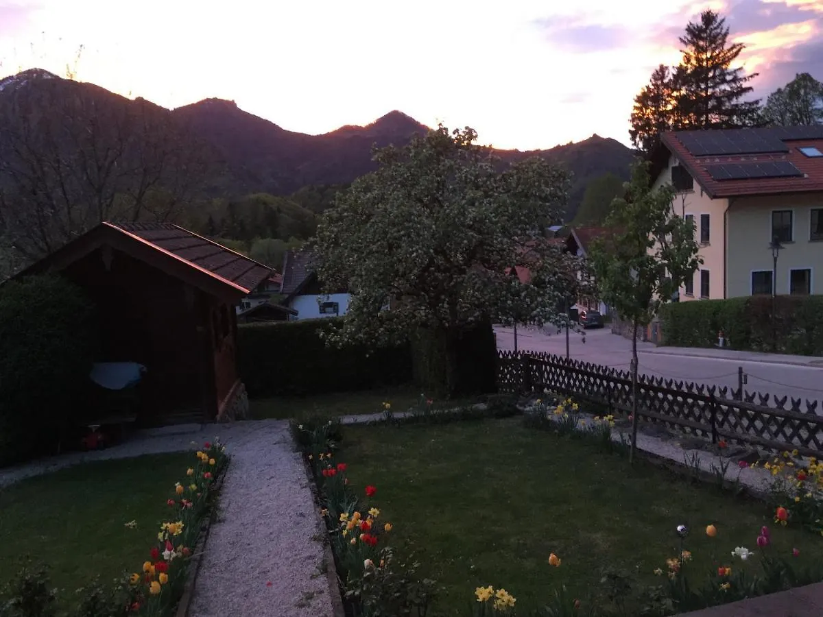 Haus Huber, Neshia Huber Apartment Marquartstein